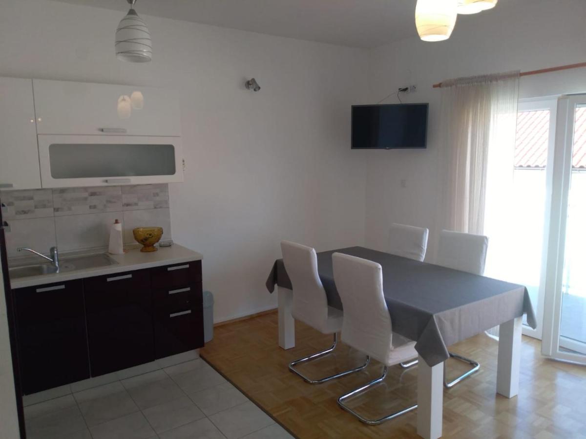 Apartamento Sea Side App Vratarusa Exterior foto