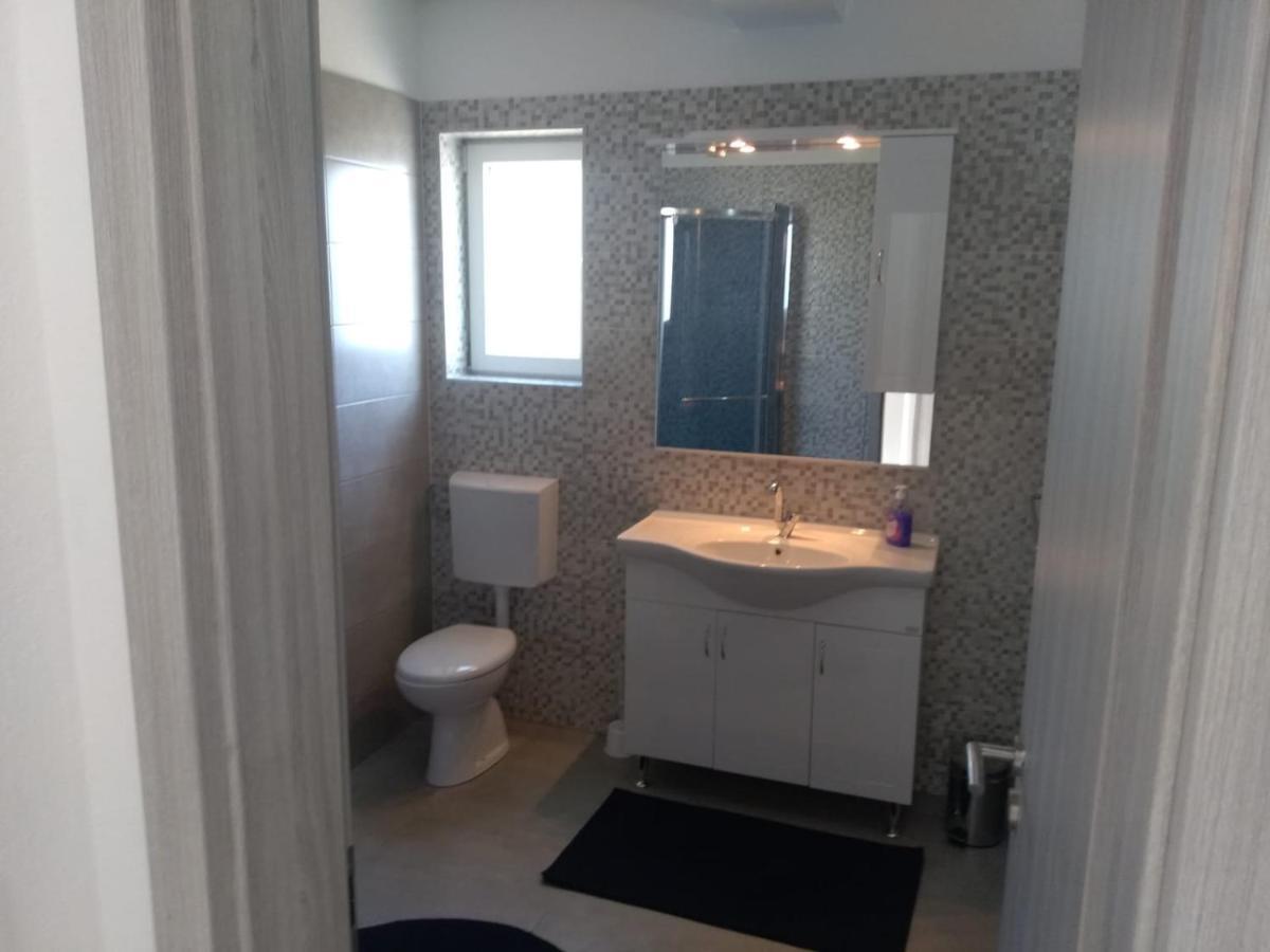 Apartamento Sea Side App Vratarusa Exterior foto